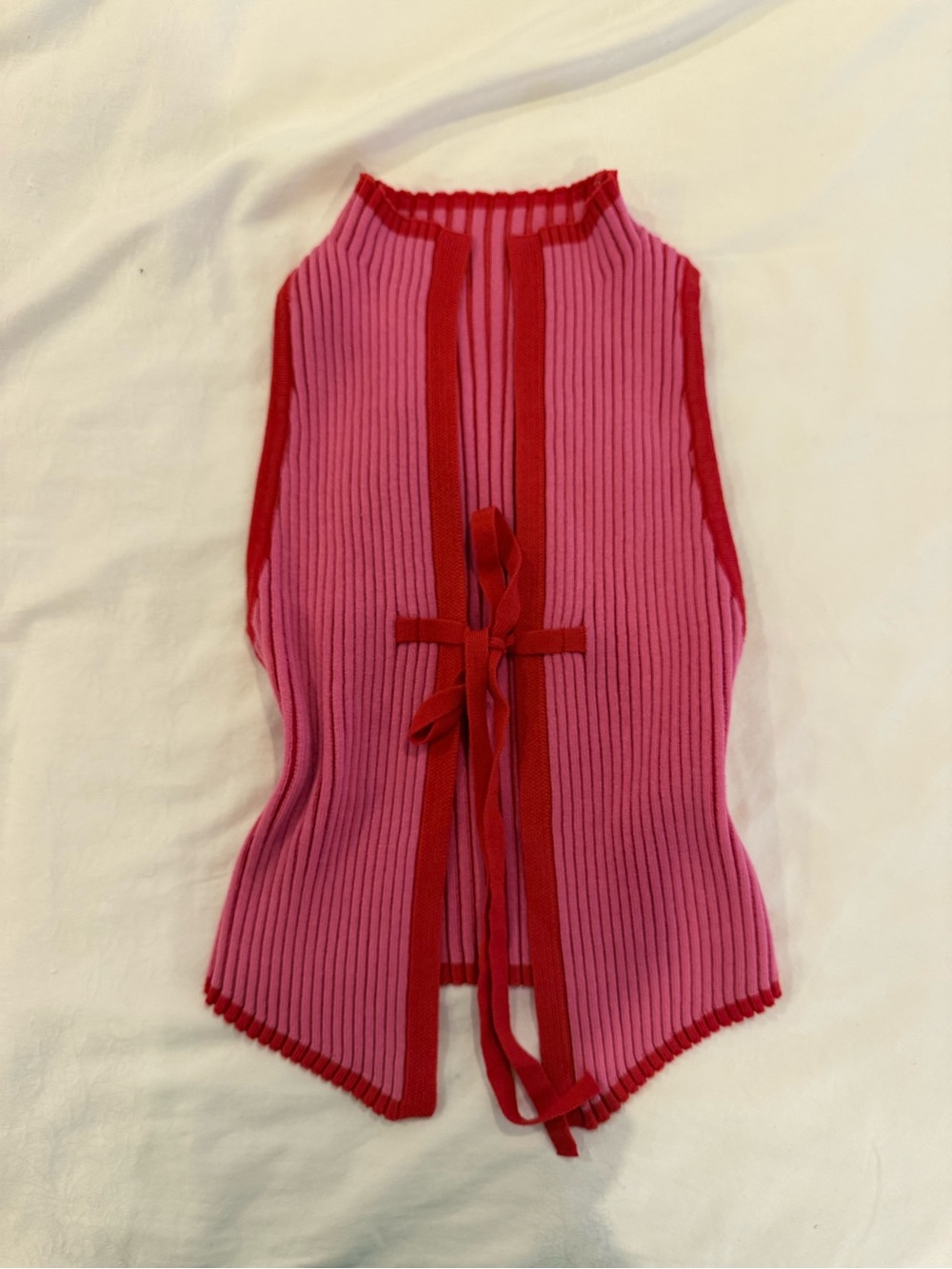 Pink & Red Ribbed Tie-Front Halter Knit Top